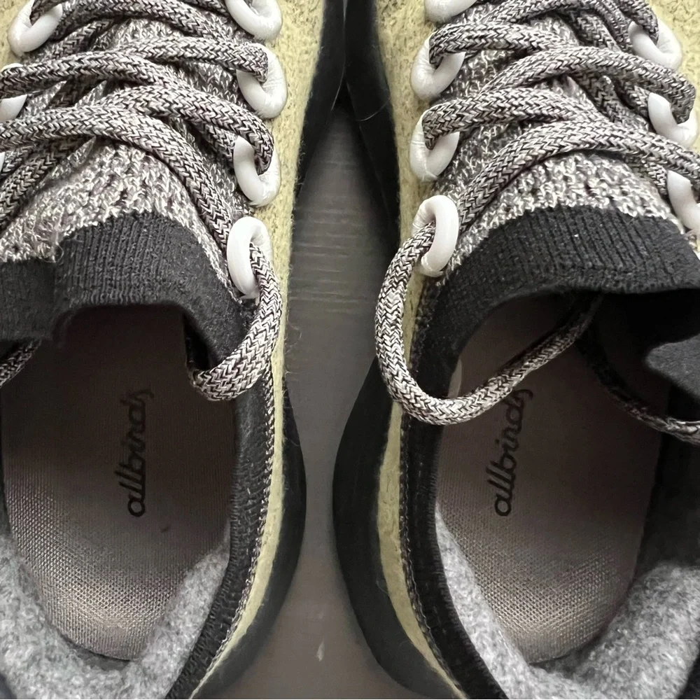 Like new Allbirds wool dasher mizzle - Picture 4 of 6